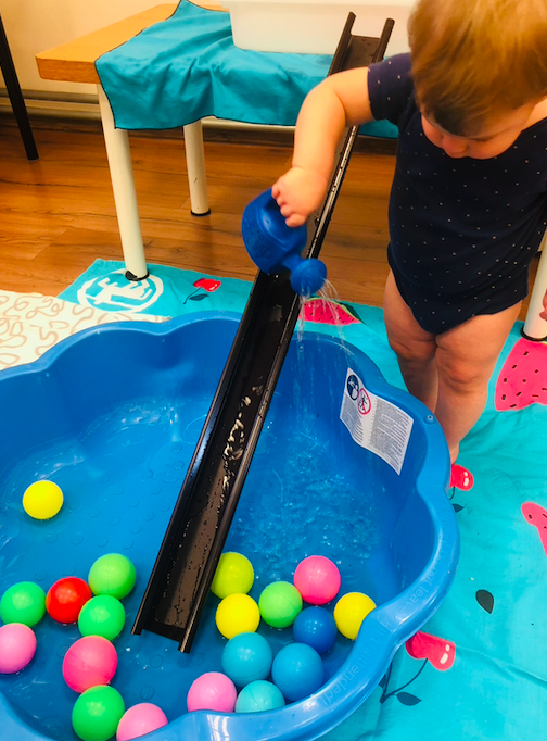 2. Vizes labda csúszda